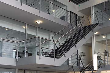 Treppe Mercedes Benz